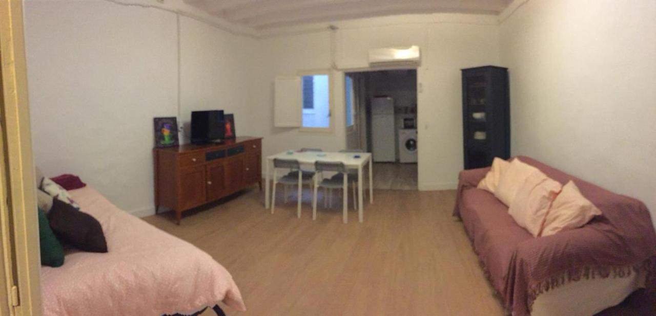Reus Apartments Екстер'єр фото